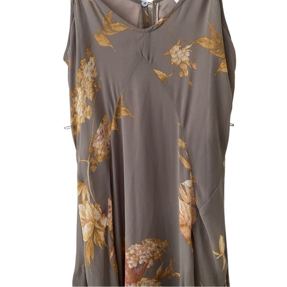 Dress Forum Floral Flared Hem Maxi Dress I Size: S - Picture 4 of 16